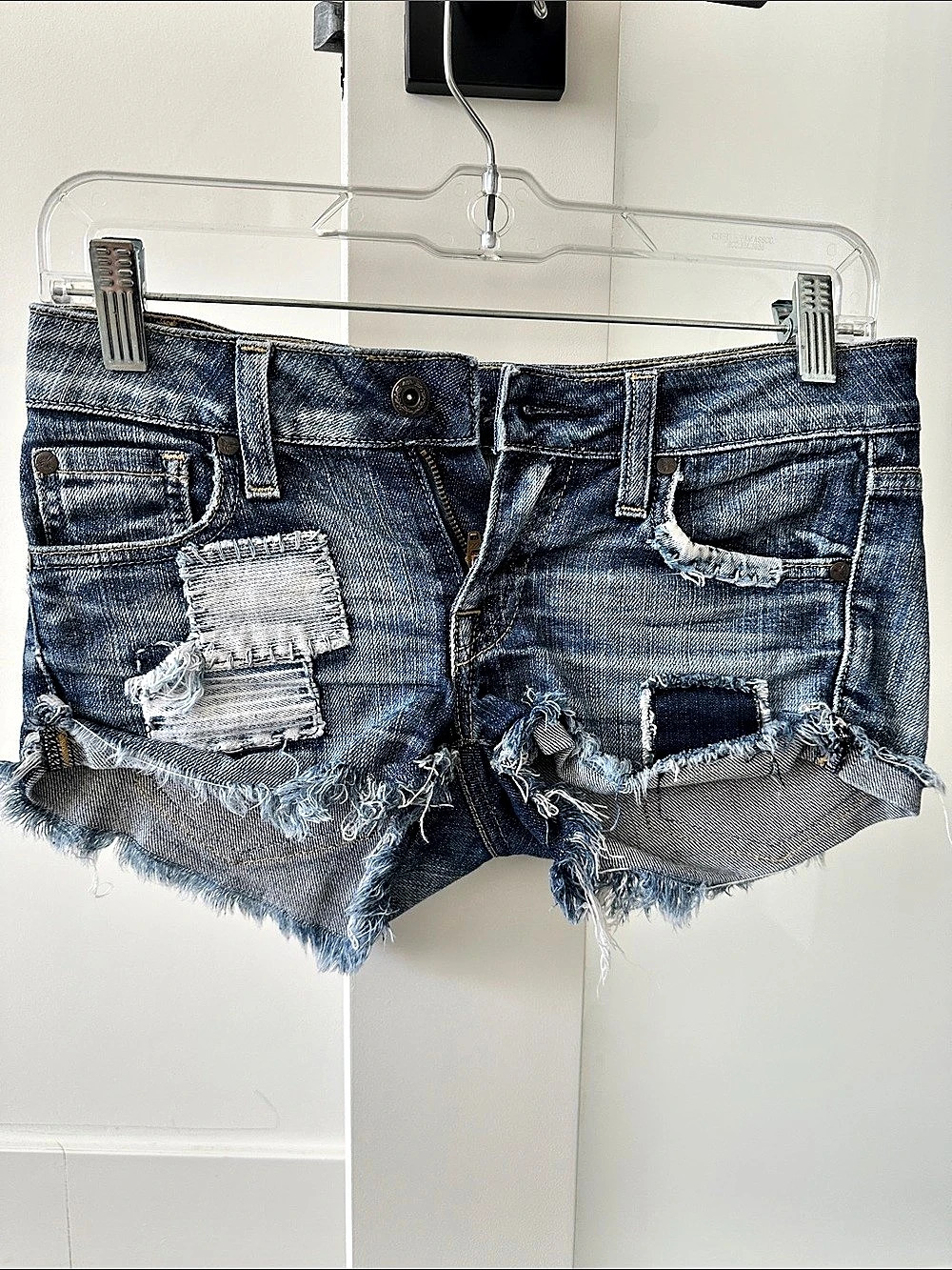 Artisan de Luxe Distressed Denim Jean Shorts in Blue